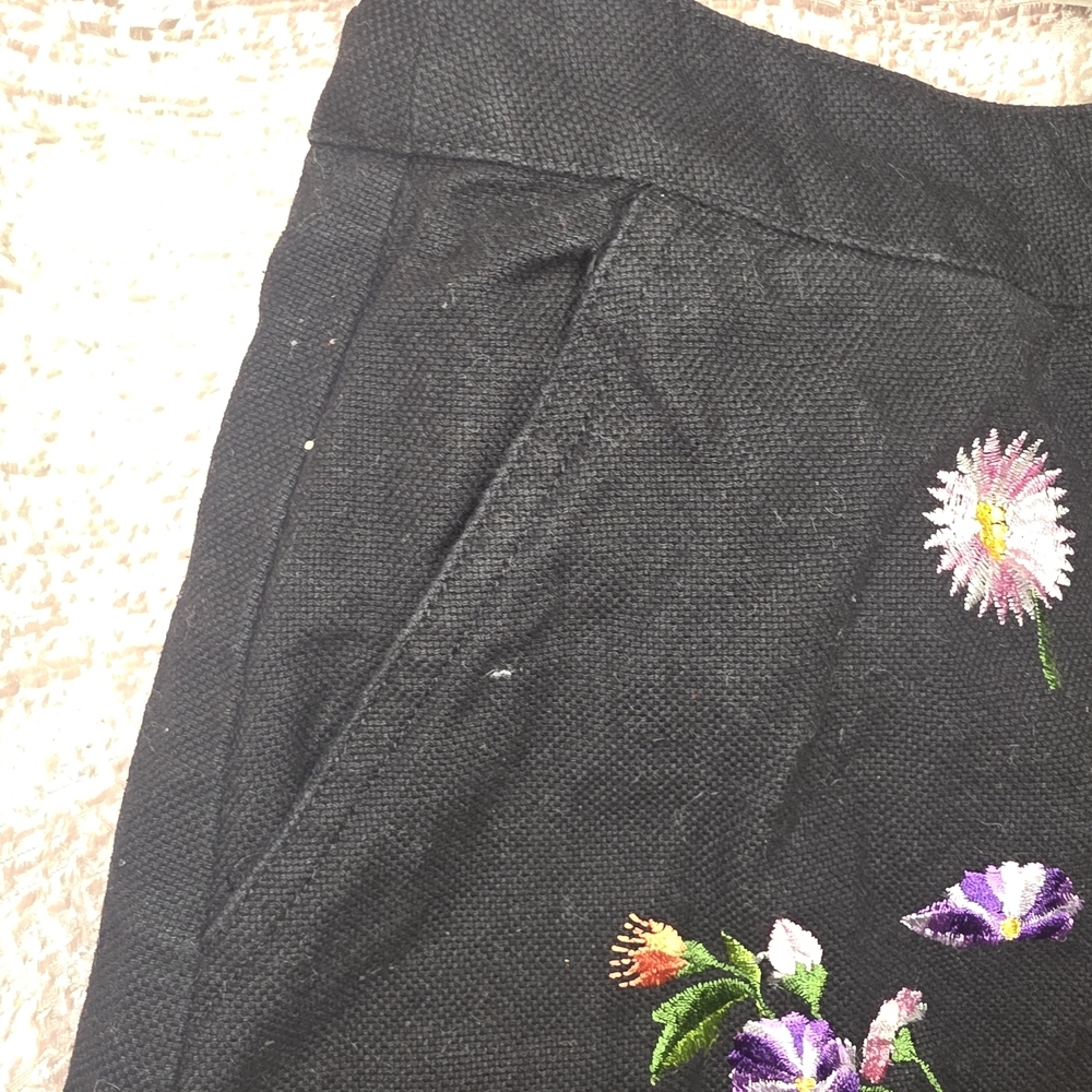 Topshop Black Skirt with Colorful Floral Embroidery - Picture 4 of 7